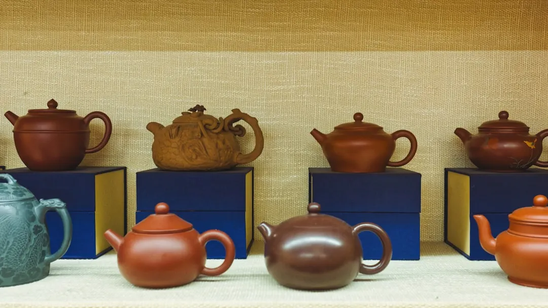 重庆地区孕妇美睫服务流程优化与防敏产品选型指南