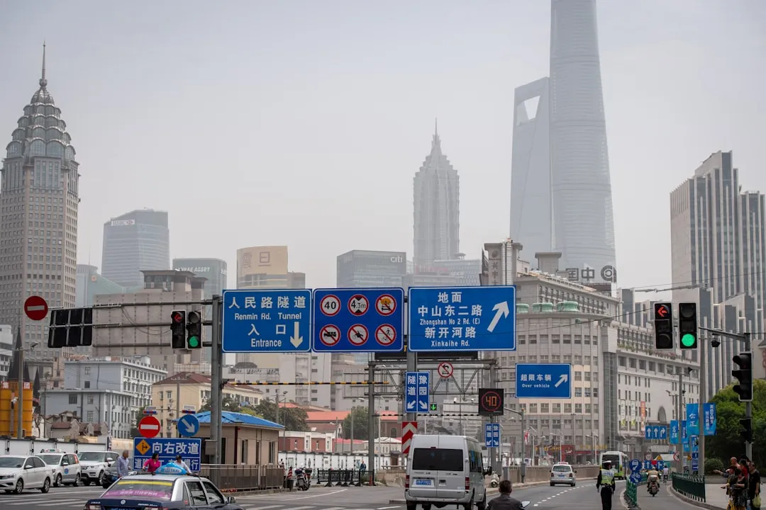 孕期美睫产品选购指南：温和胶水与防敏睫毛的匹配方案