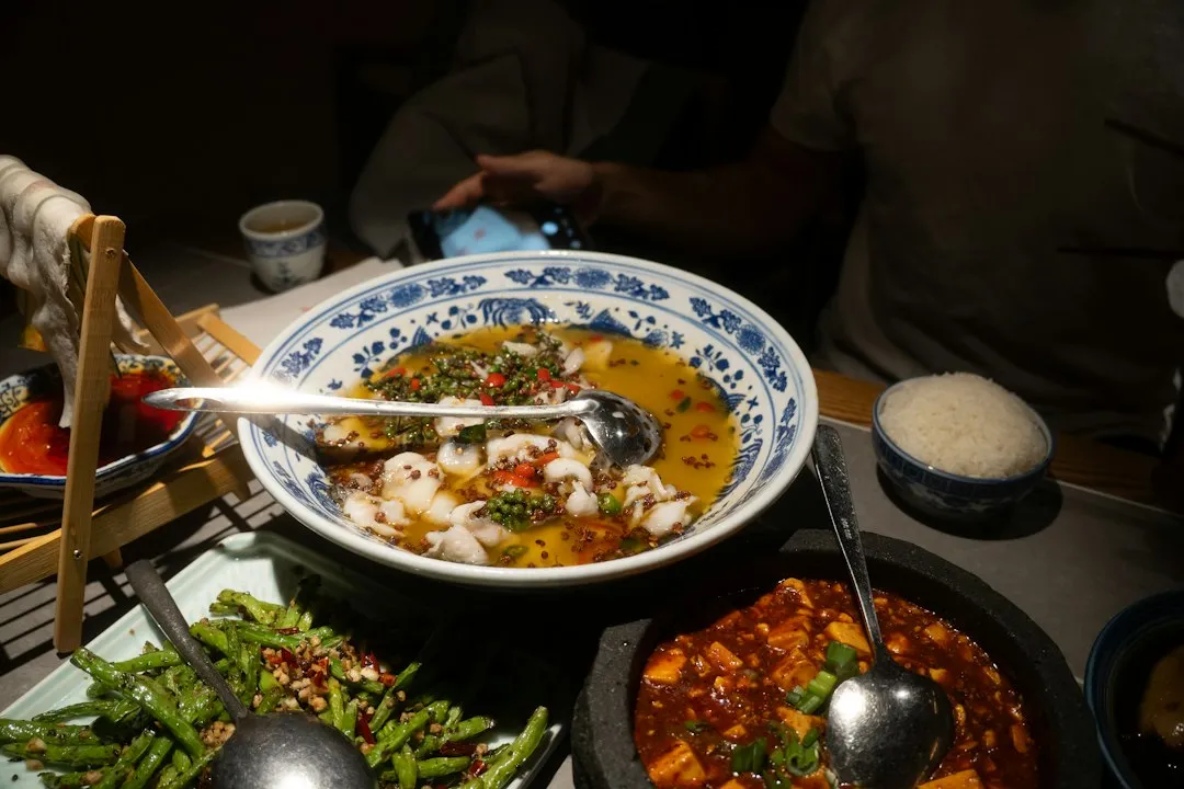 孕妇美睫专用低敏胶水成分解析与安全性评估标准
